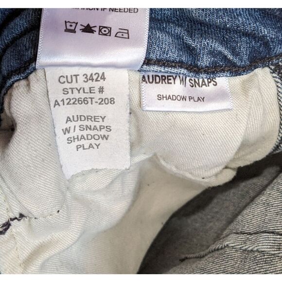 AMO Audrey W/ Snaps Shadow Play Women's Button Front Jeans Size 29 - Picture 5 of 5